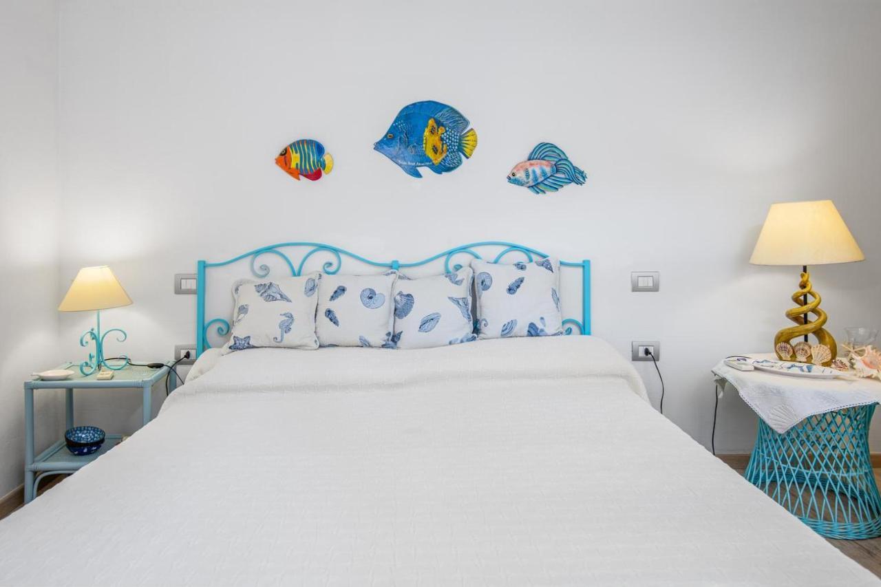 Giglio Apartment Vista Mare E Parcheggio Privato Porto Rotondo Luaran gambar