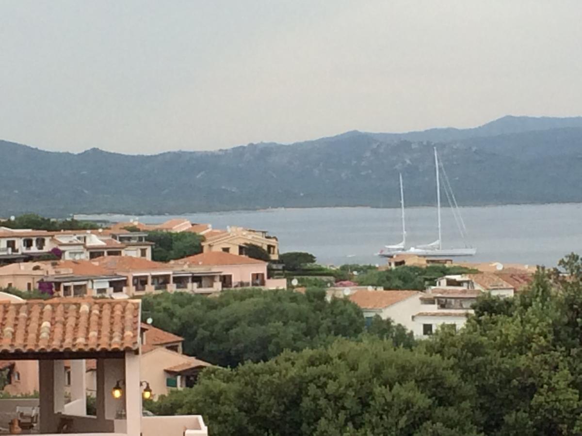 Giglio Apartment Vista Mare E Parcheggio Privato Porto Rotondo Luaran gambar